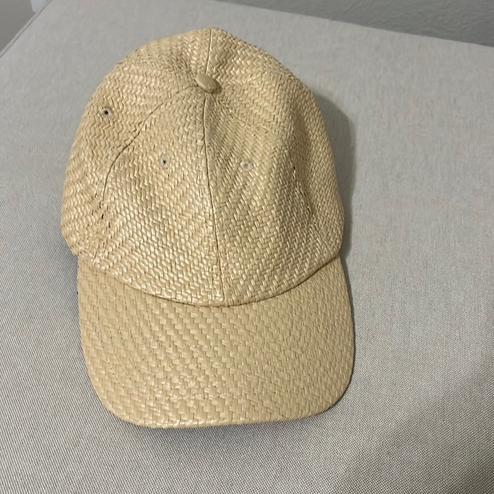 Vera Bradley baseball style cap excellent condition